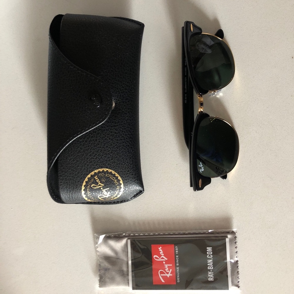 MENS OR WOMENS Ray bands 49mm